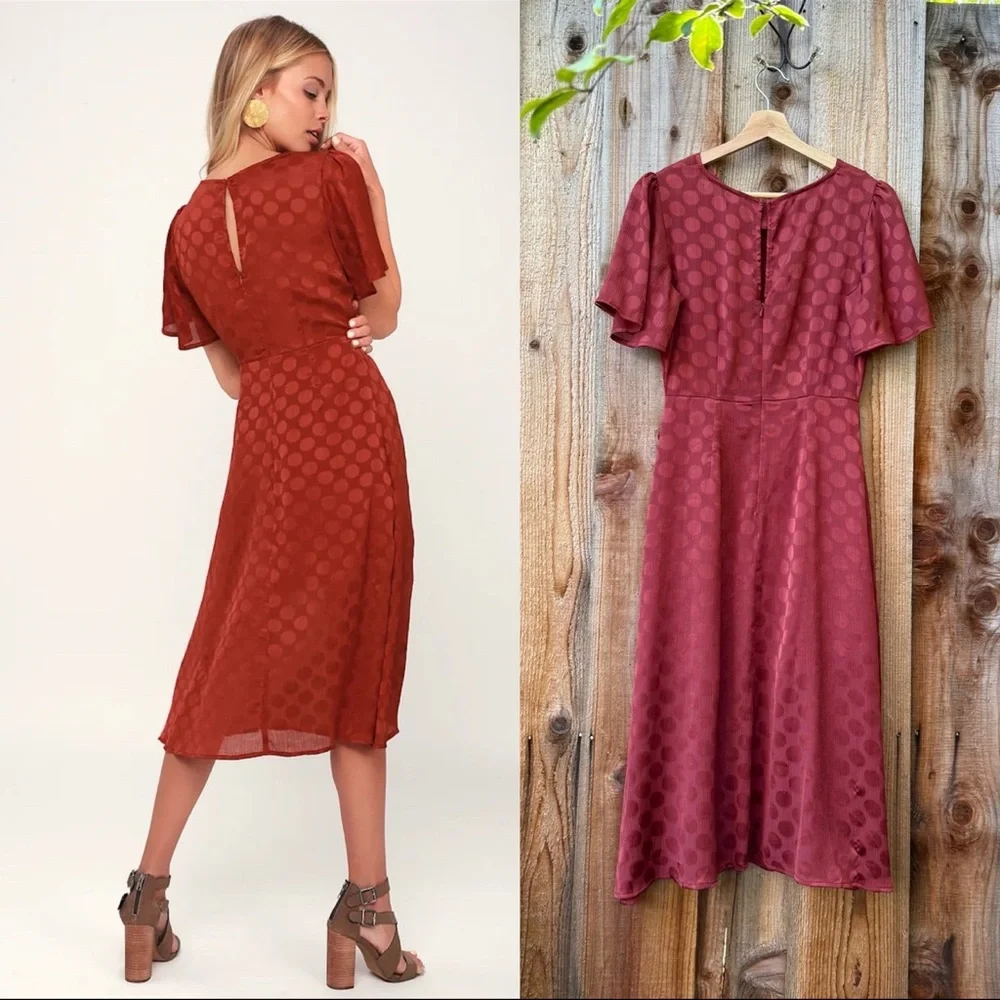 The ASTR the Label Ebony Rust Red Polka Dot Midi Dress 🌿 - Picture 3 of 12